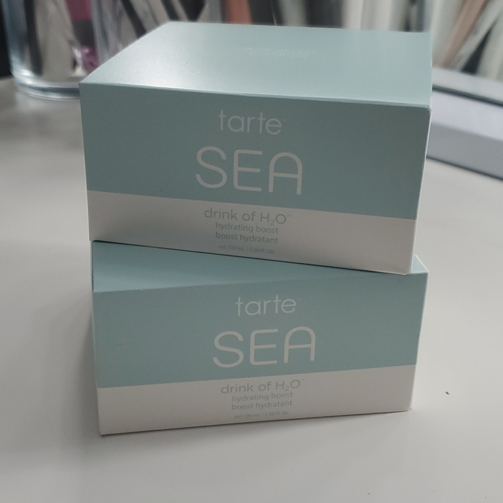 Large Tarte Drink of H2O Moisturizer